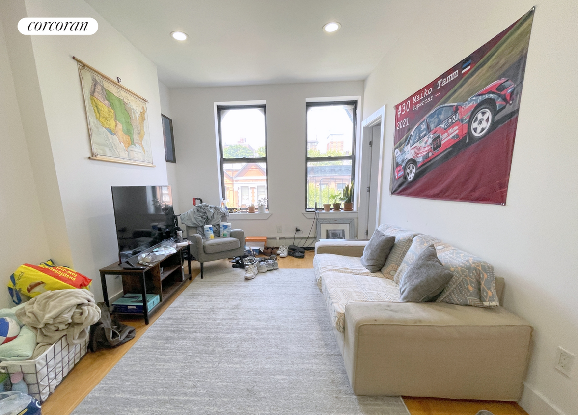 Foto principal - 496 Manhattan Ave