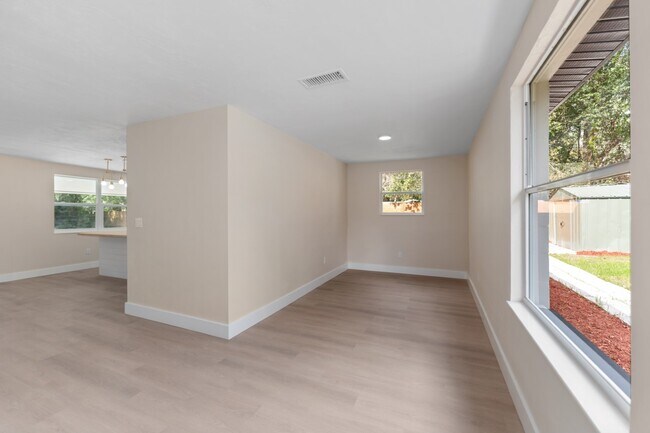 Foto del edificio - 1741 NW 55th Terrace