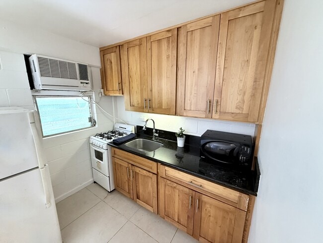 Foto del edificio - 235 Lili?uokalani Ave