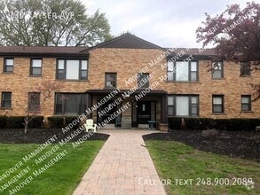 Building Photo - 730 Kayser Ave