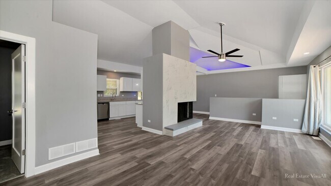 Foto del edificio - 11460 73rd Pl