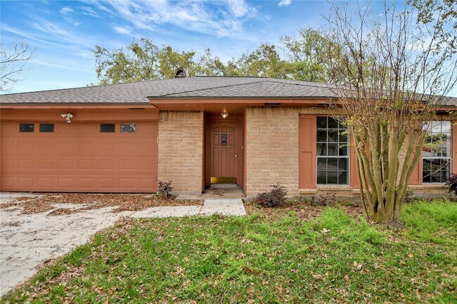 Building Photo - 17119 Bougainvilla Ln