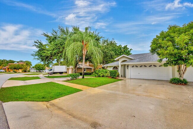 Foto del edificio - 13796 Yarmouth Dr