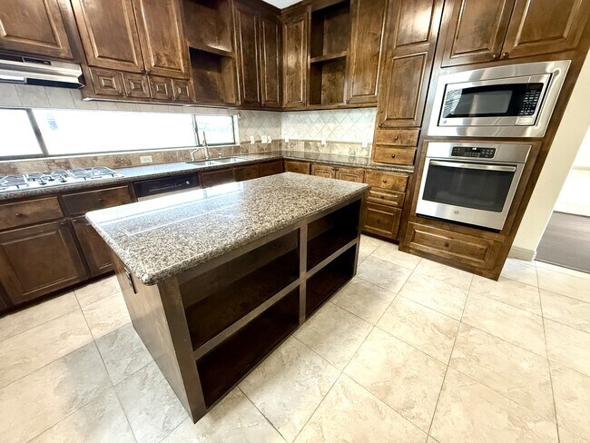 Photo - 4514 Inker St House