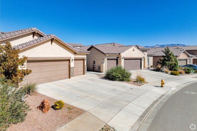 One of the many styles found around Rio Rancho is the Spanish Revival with the tiled roof.