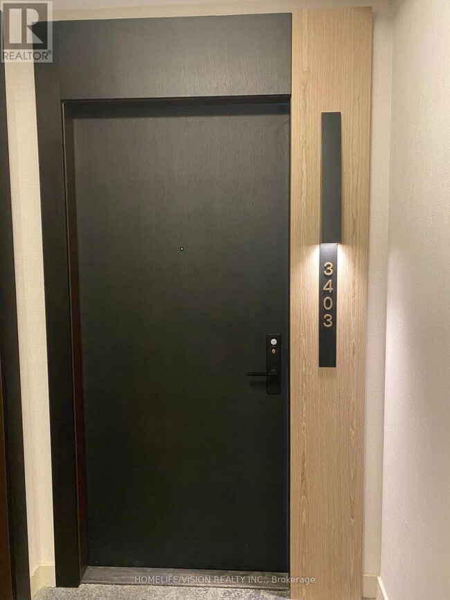 Building Photo - 20 Soudan Ave