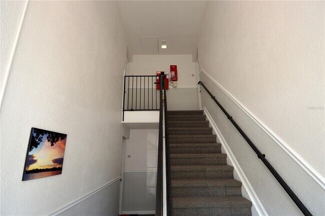 Foto del edificio - 3889 Pompano Dr SE