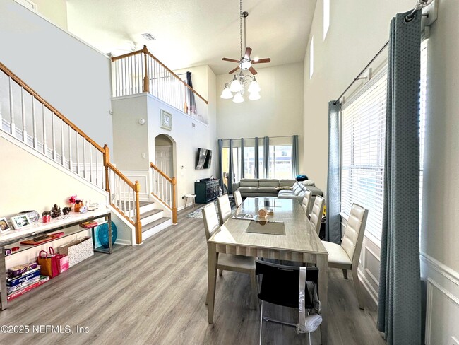 Foto del edificio - 14032 Saddlehill Ct