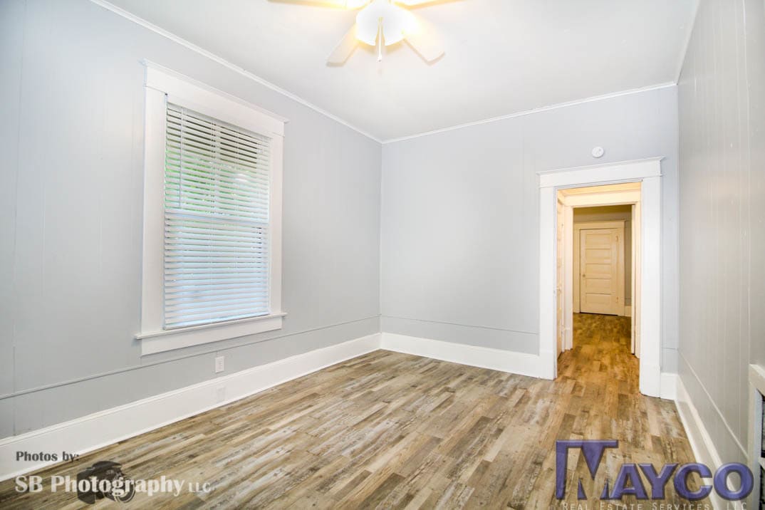 Foto principal - 448 Robinson Pl