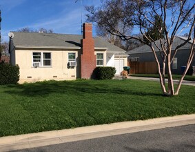 Building Photo - 4645 Gardena Dr
