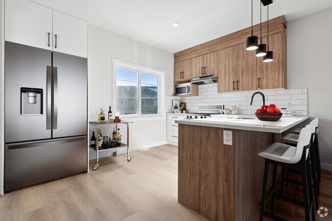 Building Photo - Cherry Hills at Orchards
