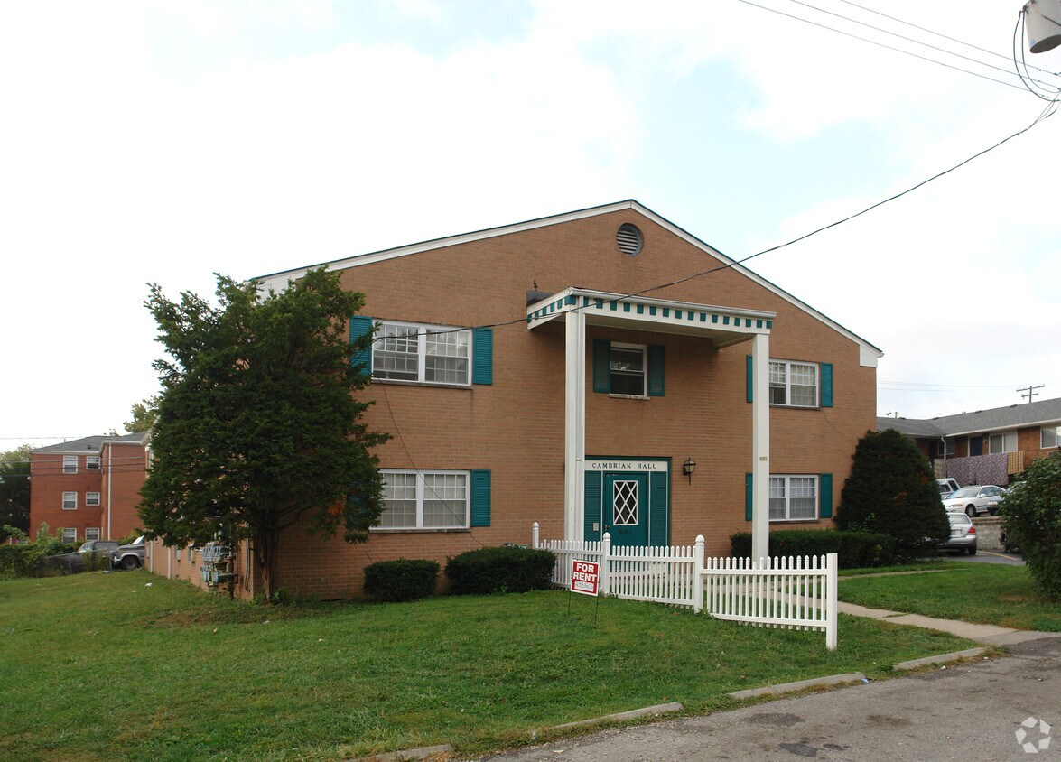 Building Photo - 601 Riverview Dr