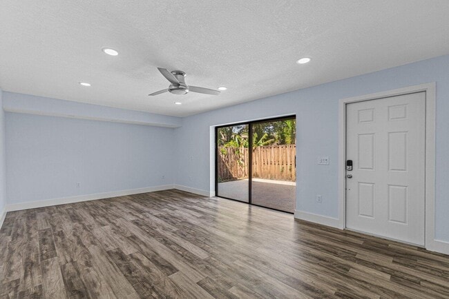 Foto del edificio - 2929 SW 22nd Cir
