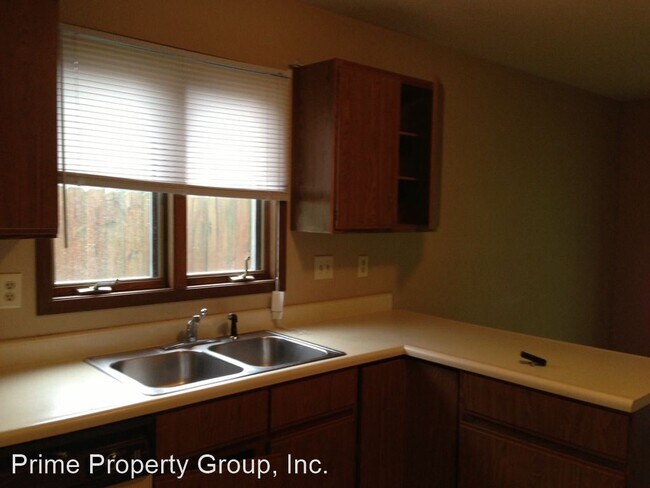 Building Photo - 2 br, 1 bath House - 2119 Ivy Court