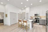 Foto principal - 1617 Enid St