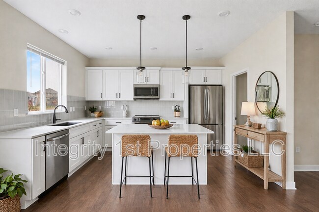 Foto del edificio - 18220 Depot St