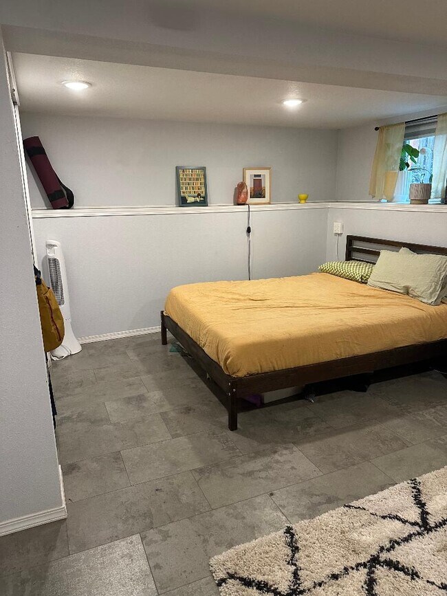 Foto del edificio - 2905 NE Everett St