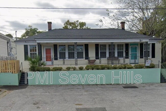 Photo - 1350 N Gadsden St Apartment