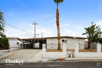 Building Photo - 4747 Everman Dr