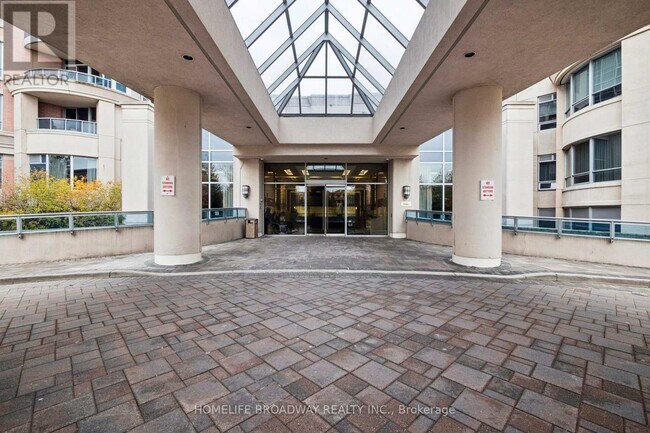 Photo du bâtiment - 23 Cox Blvd