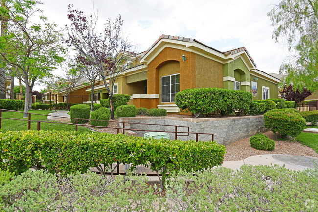 Building Photo - Red Rock Villas