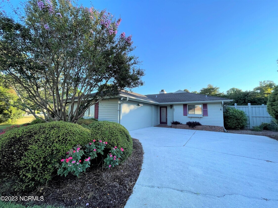 201 Birdie Ln, Wilmington, NC 28405 House Rental in Wilmington, NC