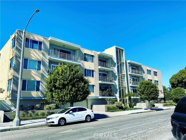 Foto del edificio - 3695 Linden Ave