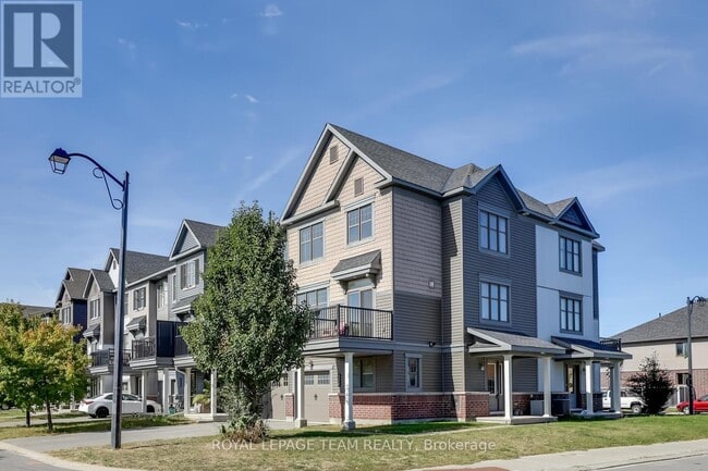 Building Photo - 254 Halyard Way