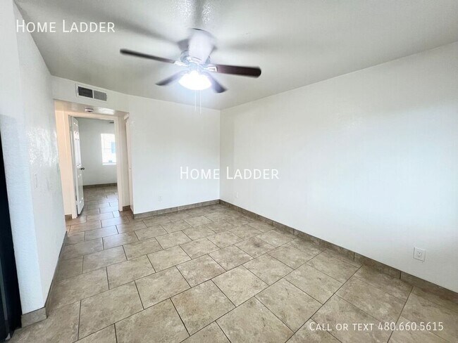 Foto del edificio - 501 E 8th Ave