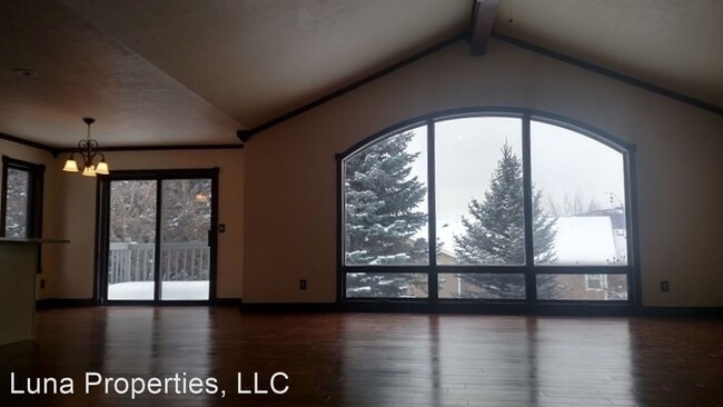 Building Photo - 3 br, 2 bath House - 1757 Highland Ave Uni...