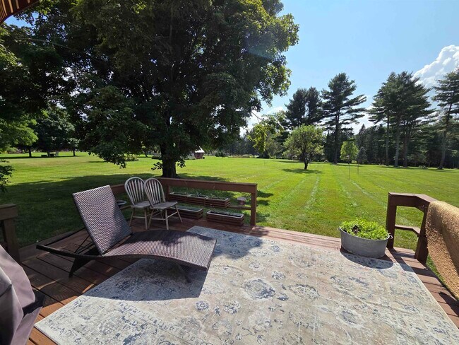 Building Photo - 276 Shaker Hill Rd