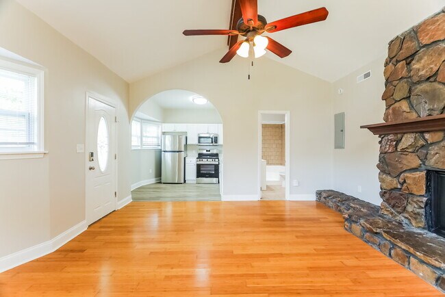 Foto del edificio - 5632 6th Ave S