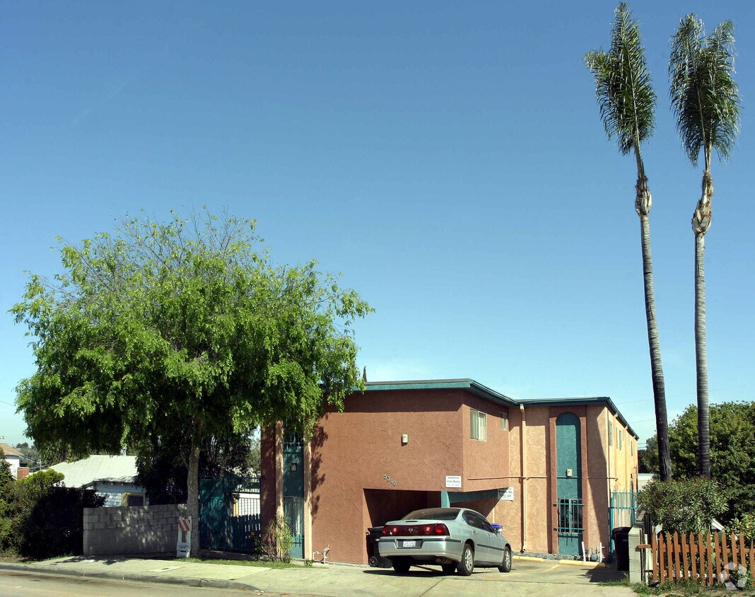 Building Photo - 5310 Rex Ave
