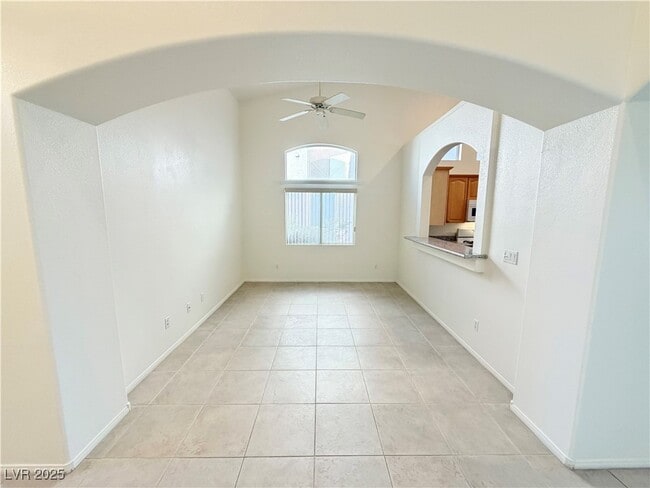 Foto del edificio - 2842 Altair St