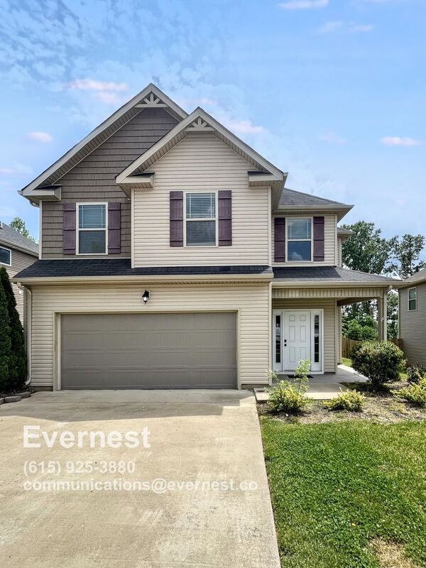 Foto principal - 1204 Henry Pl Blvd