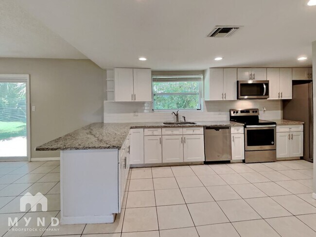 Building Photo - 1519 Stormway Ct