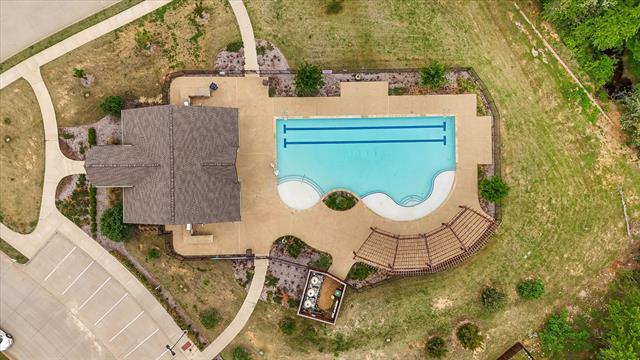 Foto del edificio - 585 Concho St