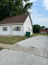 Building Photo - 326 W Jefferson St