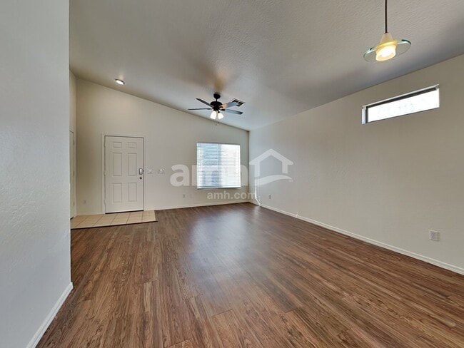 Building Photo - 12734 W Sweetwater Ave