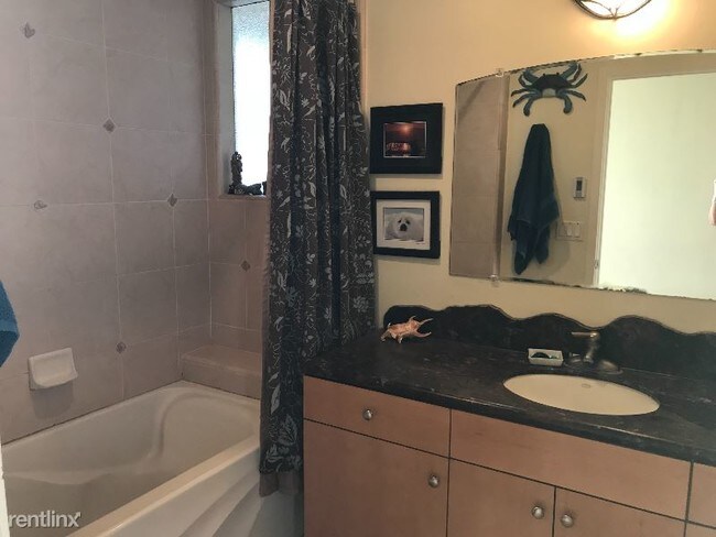 Foto del edificio - 3 br, 2.5 bath House - 1131 buena vista ave