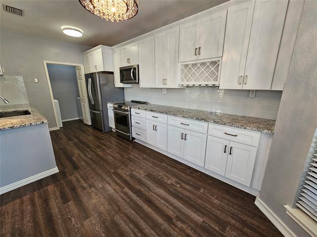 Building Photo - 215 Cimarron Trail