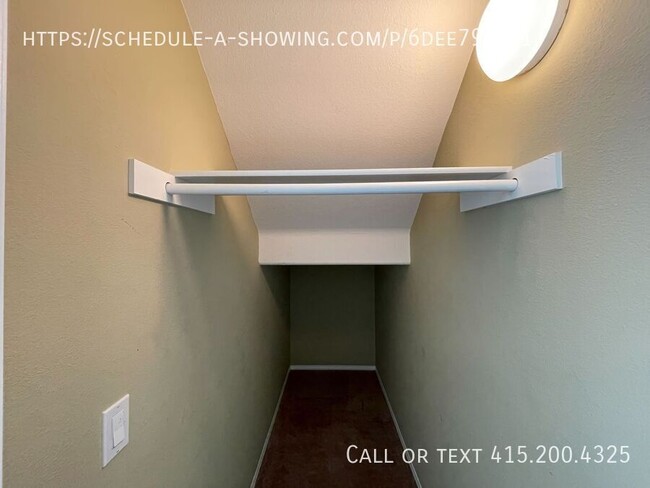 Foto del edificio - 3878 Bluff St