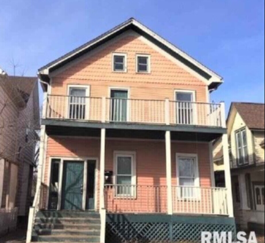 913 N 7th St Unit 1, Springfield, IL 62702 913 N 7th St Springfield