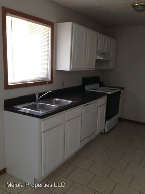 Building Photo - 2755 Lexington Ave