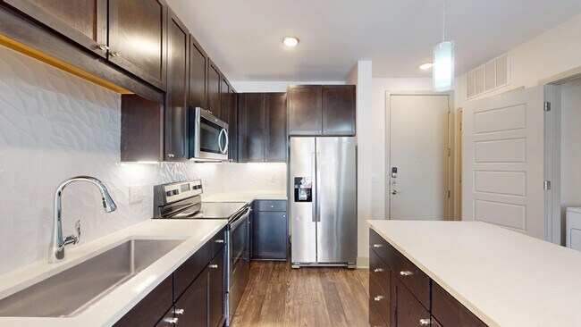 Interior Photo - Central Square at Frisco
