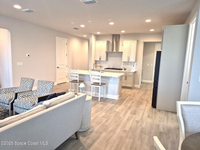 Building Photo - 2779 Pangea Cir