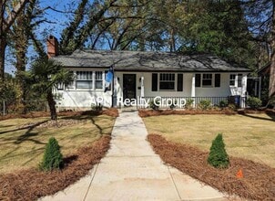 Building Photo - 3118 Lakewood Ave