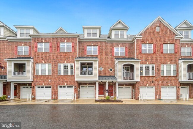 Foto del edificio - 5106 Shamrocks Delight Dr