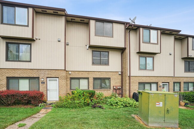 Building Photo - 1739 Westwind Way