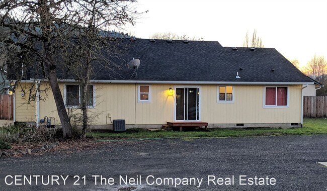 Building Photo - 3 br, 2 bath House - 427 S State St